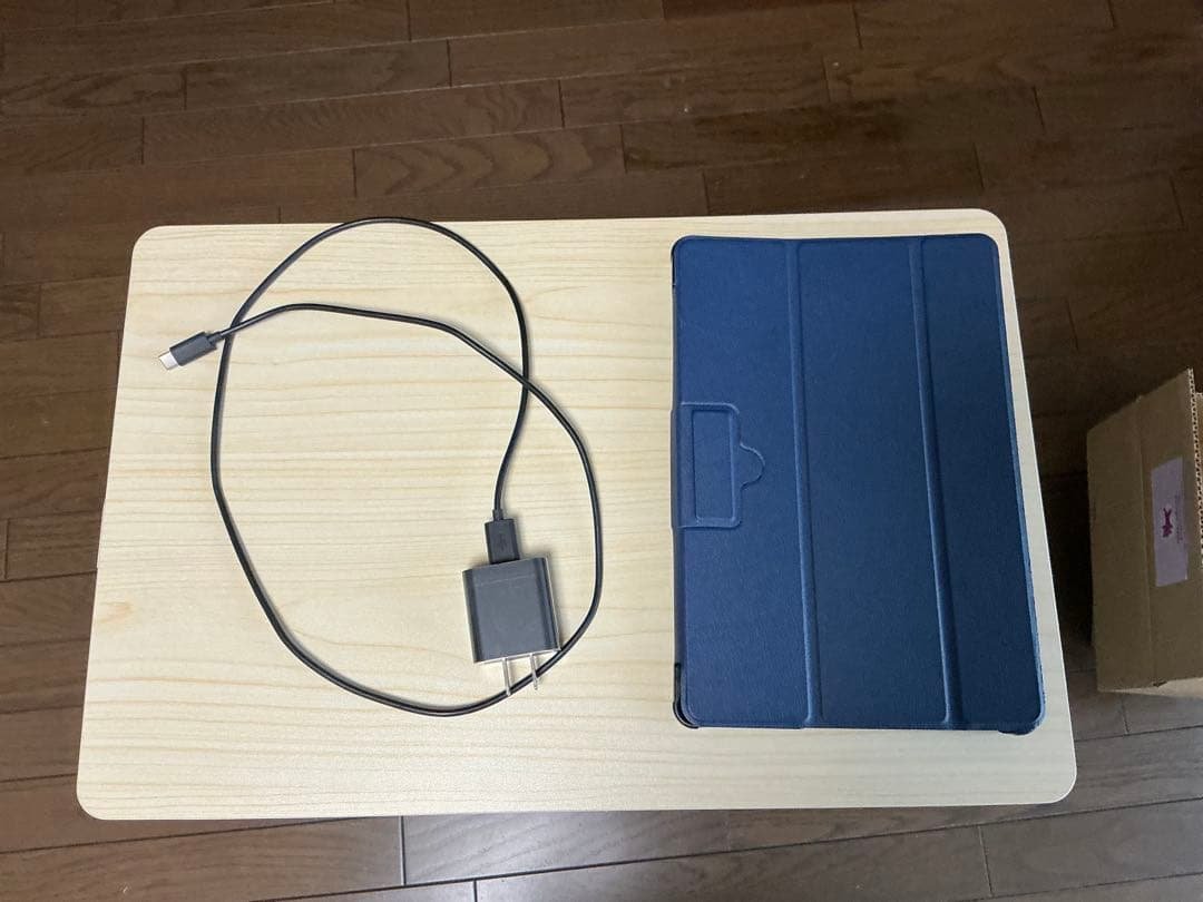 NEC LAVIE Tab T10 本体 PC-T1055EAS カバー付き