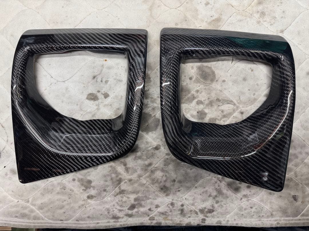 200系ハイエース 4～6型ナロー GPO カーボンフォグカバー 7型要加工