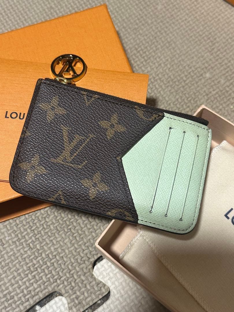 Louis Vuitton レザー カード　ケース　M82939