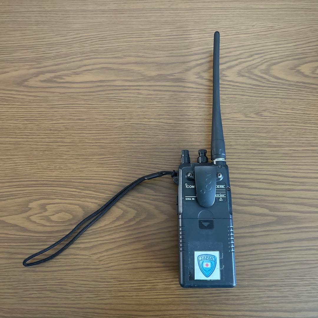 アイコム　広帯域ハンディ受信機　IC-R10