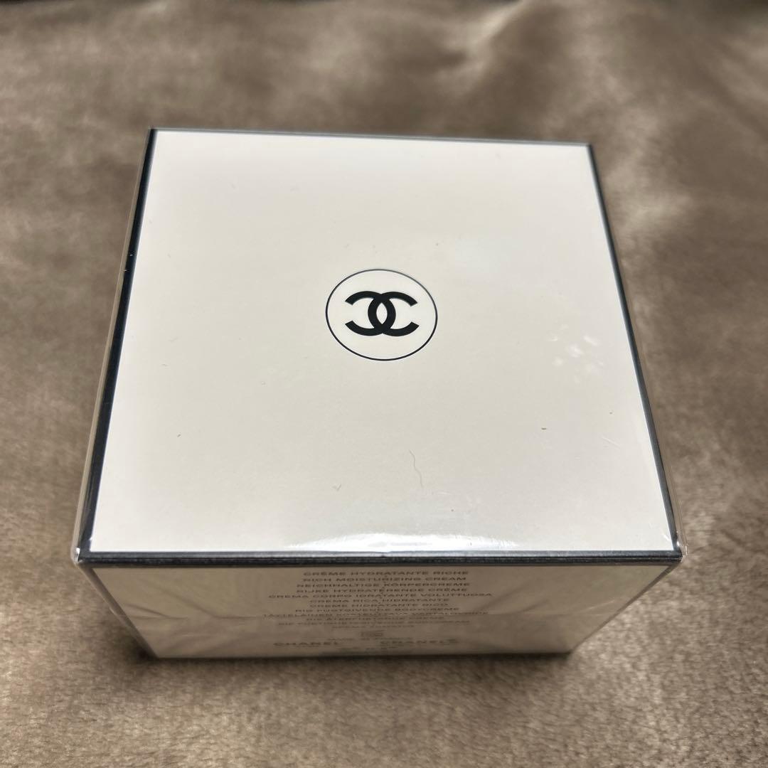 シャネル　CHANEL　№5　ザ　ボディ　クリーム　150ｇ　新品