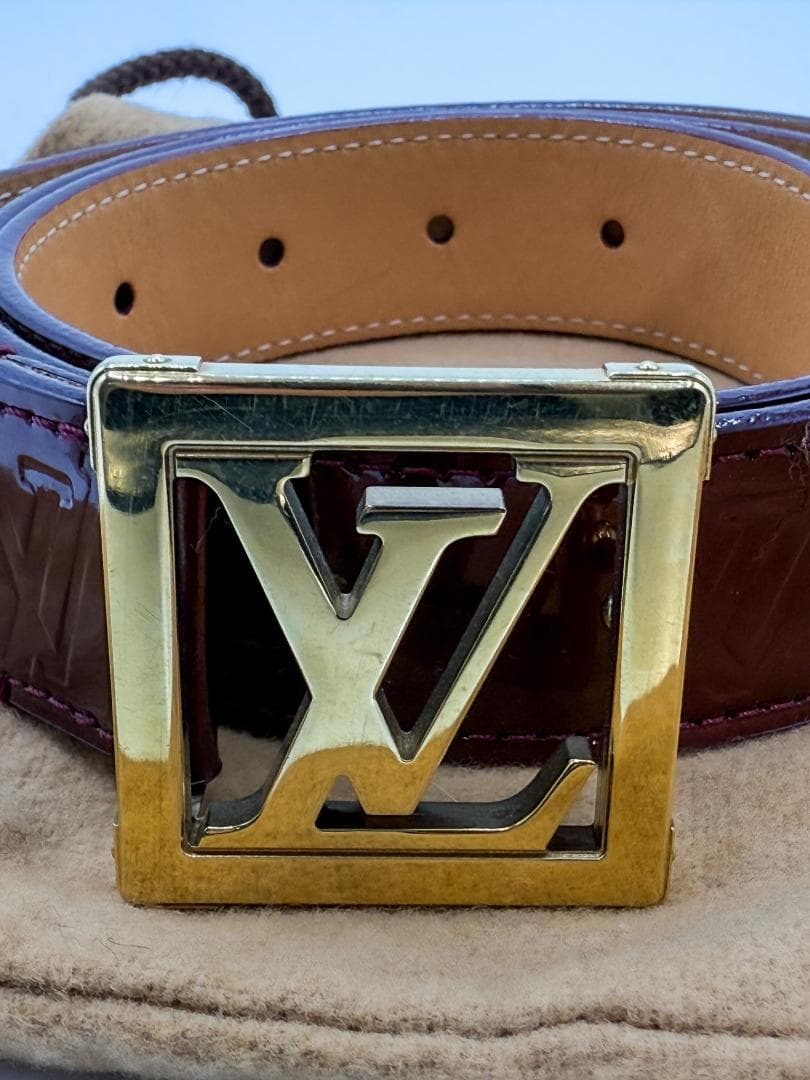 ルイ・ヴィトン LVロゴ ゴールドバックル ベルト M6878 レディース