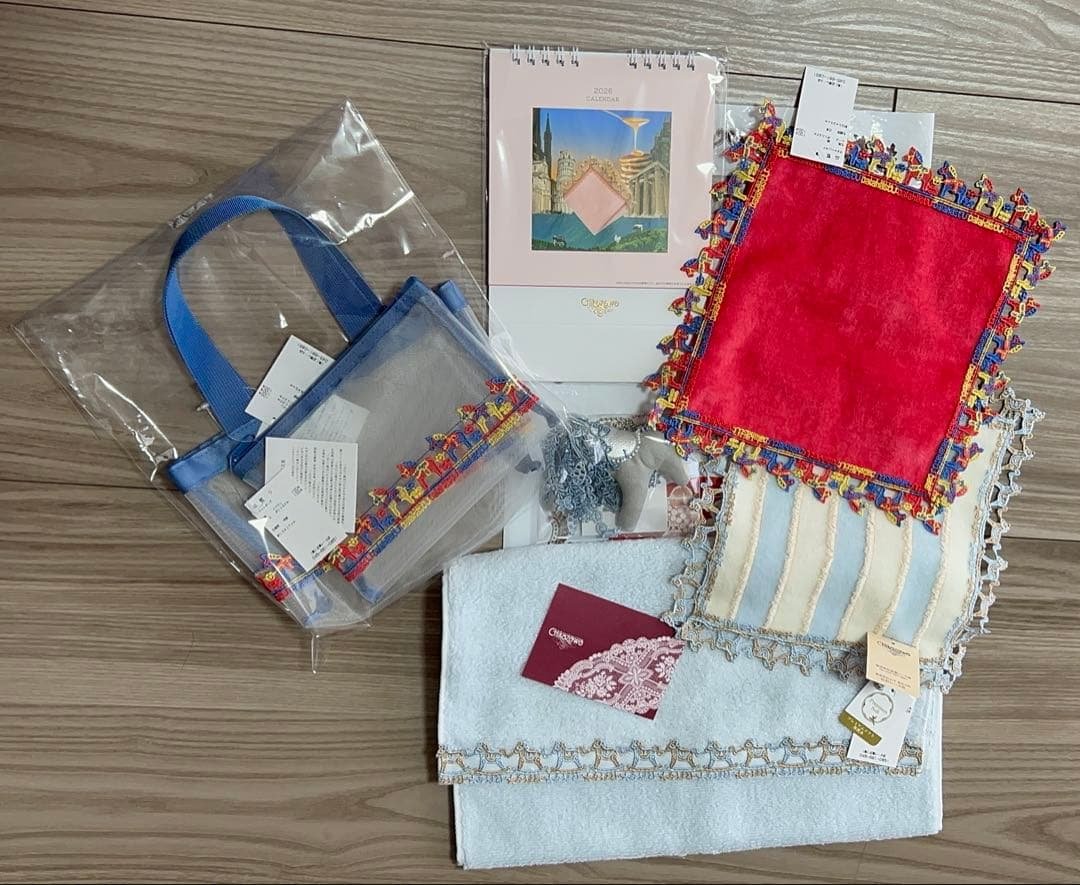 近沢レースの福袋7点セット未使用品です。