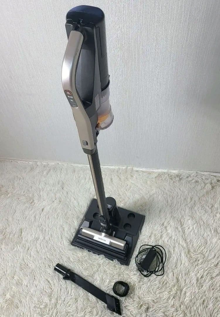 【良品】　日立コードレススティッククリーナーPV-BL3K　2024年製
