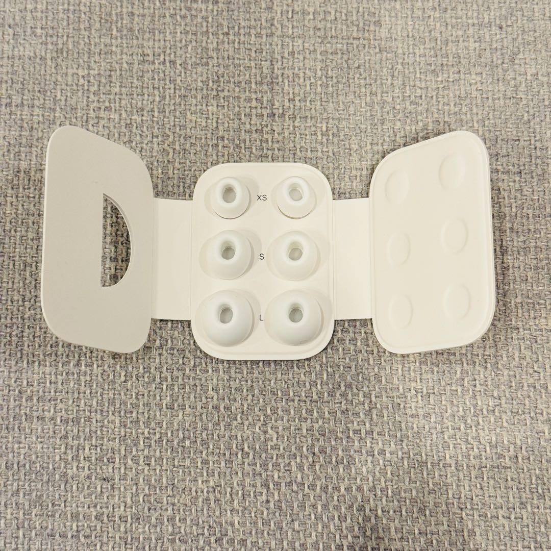 【ほぼ新品】AirPods Pro 第2世代 USB-C Apple 純正 本体