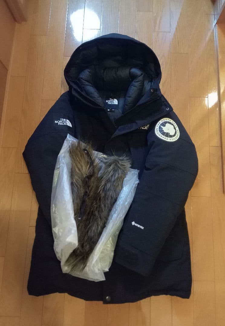 ノースフェイス　アンタークティカパーカ　メンズМ　ND91807　美品